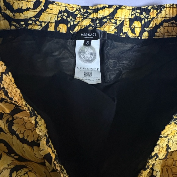 Versace Barocco Swimtrunks - Picture 4 of 6